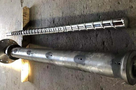 注塑機機筒螺桿使用時需要注意哪些事項？